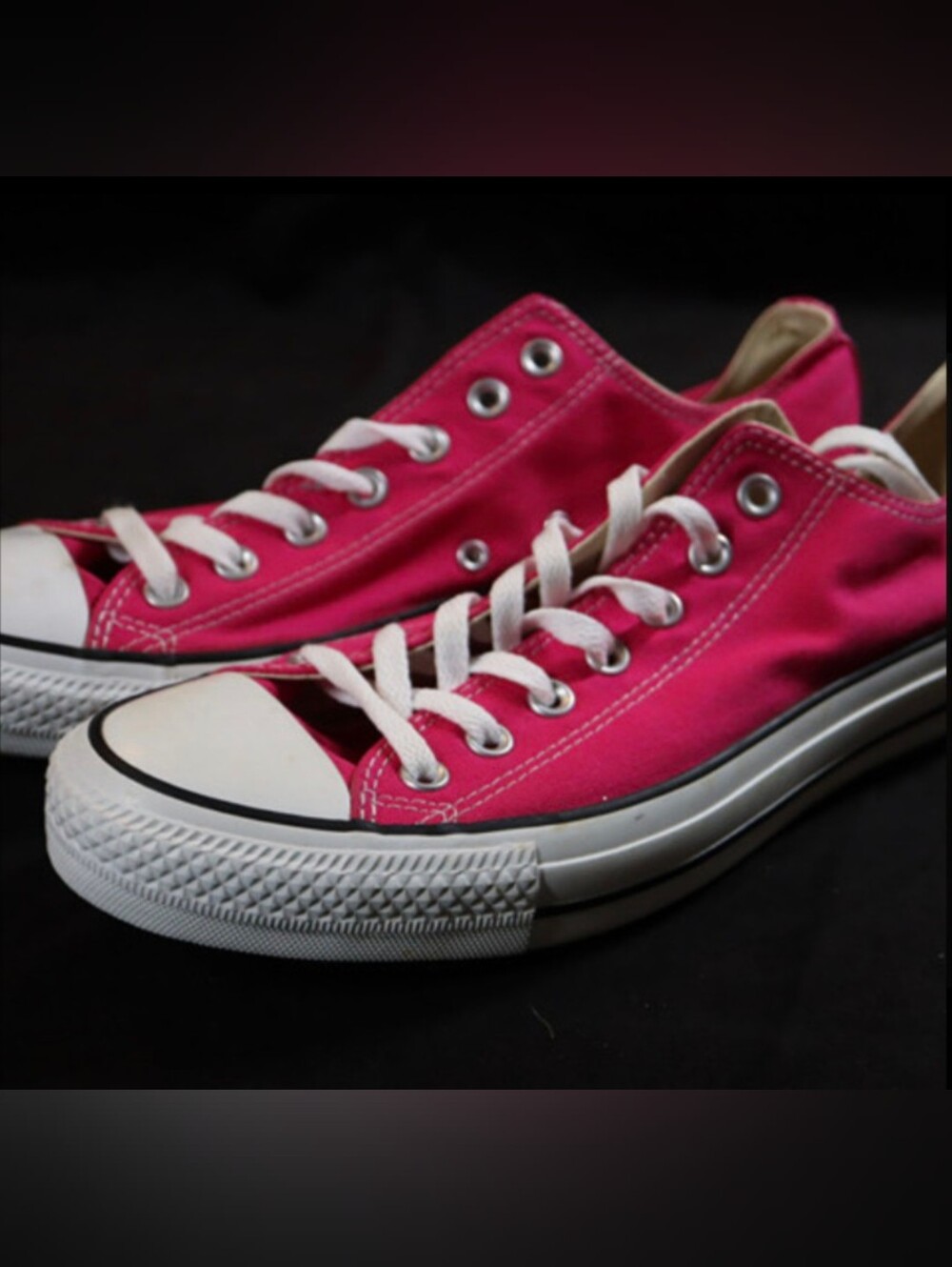 Converse Chuck Taylor Hot Pink All-Star Low Top Sneakers Unisex Men 11/13 Women